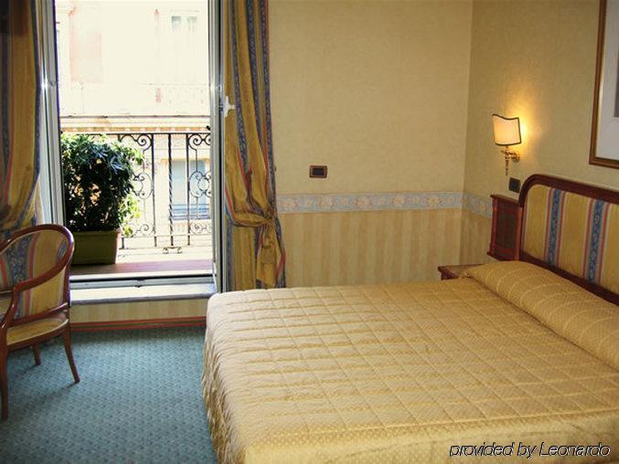 Hotel Regno Rome Ruang foto